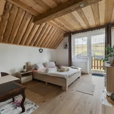 Privat Na Vrsku Privatunterkunft Ždiar