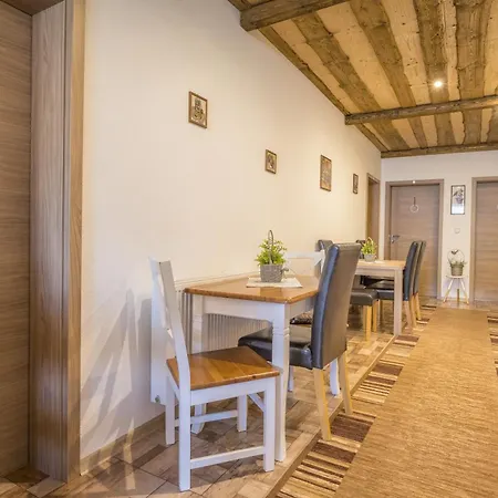 Privatunterkunft Privat Na Vrsku *