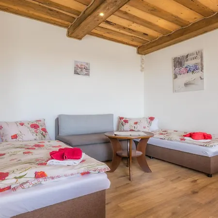 Privat Na Vrsku * Ždiar