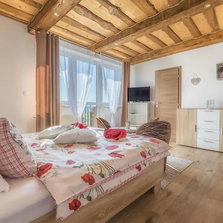 Privat Na Vrsku * Ždiar