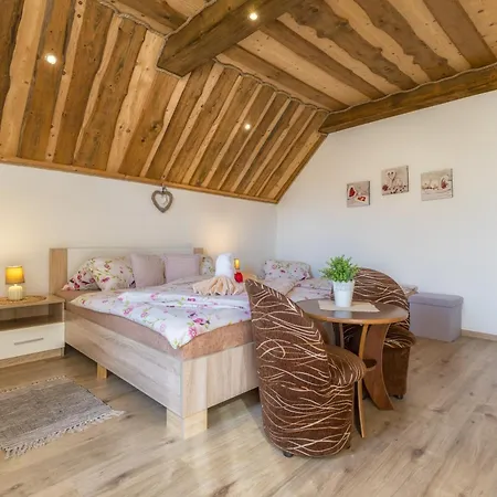 Privat Na Vrsku منزل للإقامة *