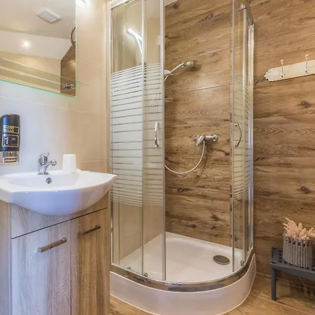 Privat Na Vrsku * Ždiar